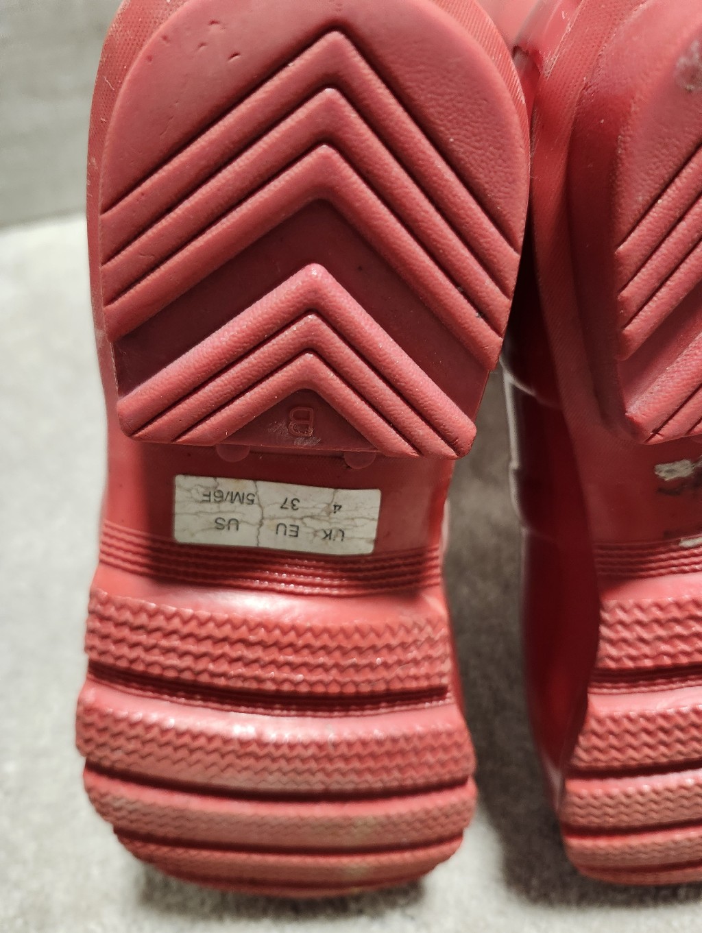 Red Hunter Tall Glossy Rain Boots Women's Size 6 — image 6 of 8